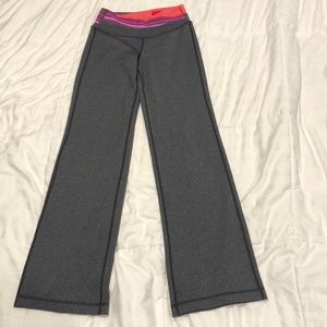 Lululemon yoga pants